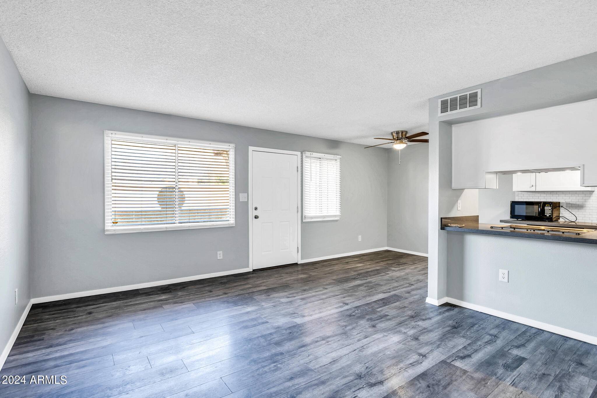 Phoenix, AZ 85033,6822 W DEVONSHIRE Avenue
