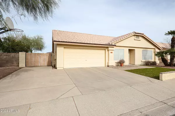 Glendale, AZ 85310,4426 W Calle Lejos --