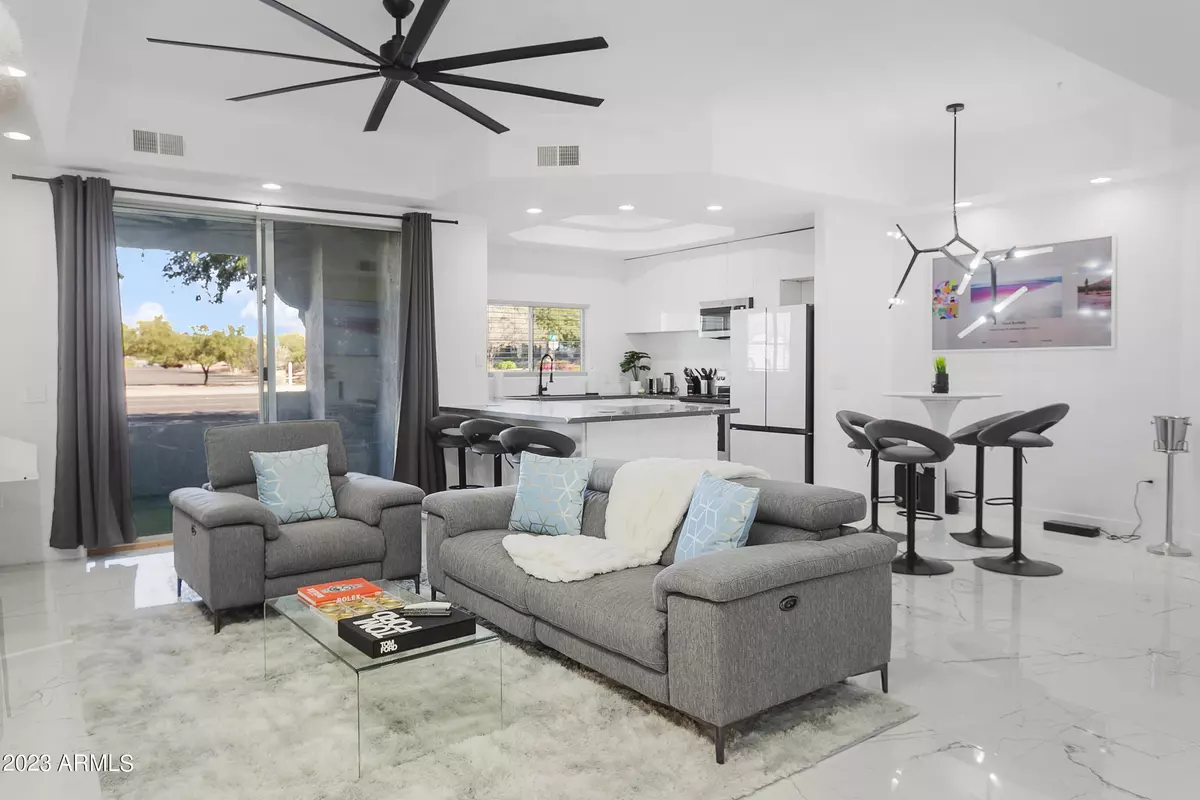 Scottsdale, AZ 85260,8245 E BELL Road #150