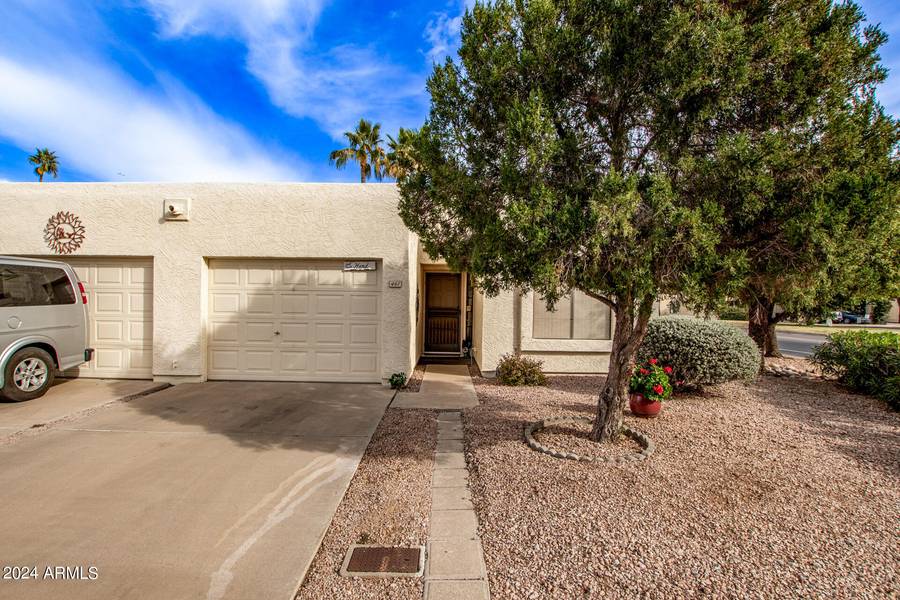 461 S DESERT FLOWER Drive, Mesa, AZ 85208