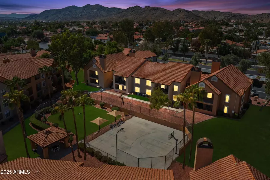 9605 S 48TH Street #B2, Phoenix, AZ 85044