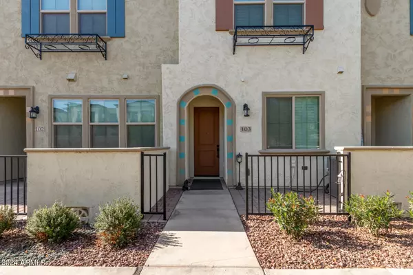 2625 S PEPPERTREE Drive #103, Gilbert, AZ 85295