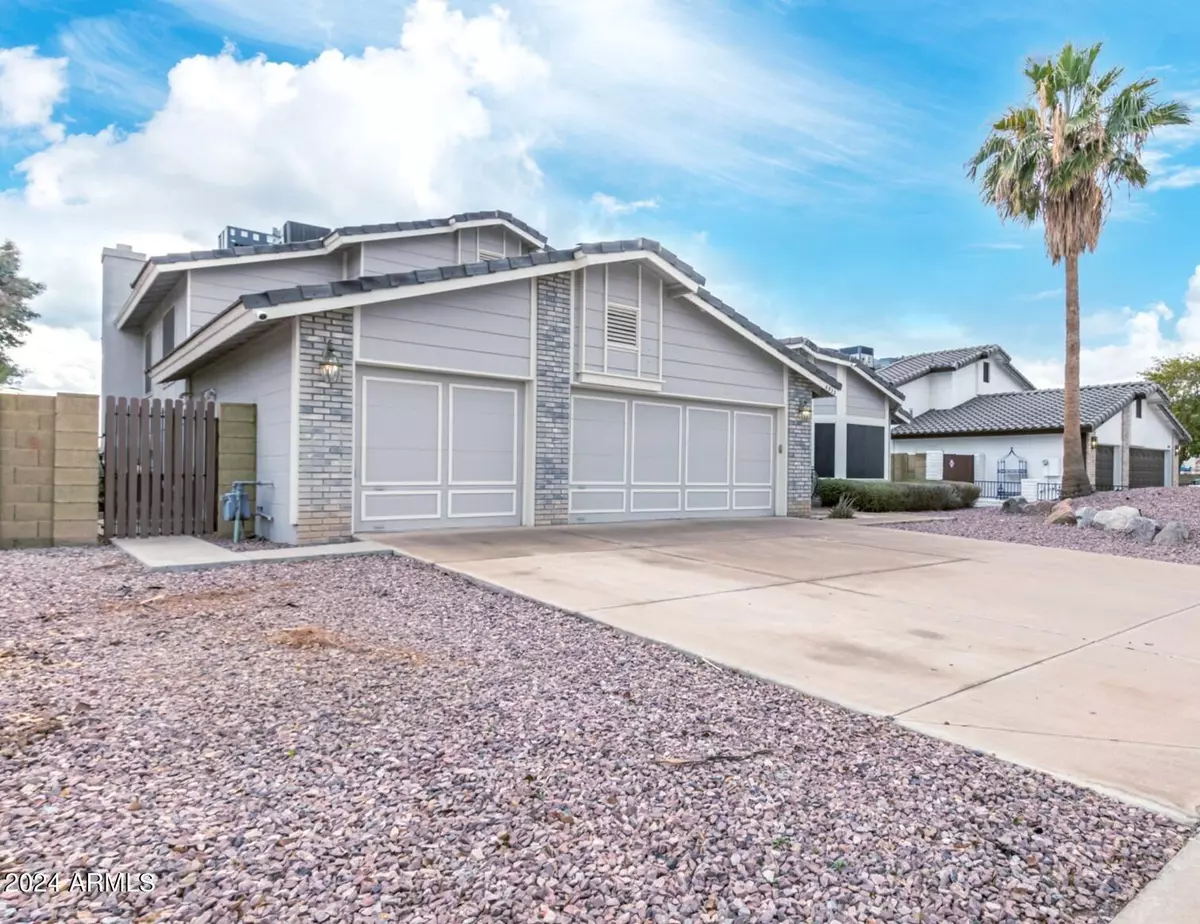 Peoria, AZ 85381,6933 W CHARTER OAK Road