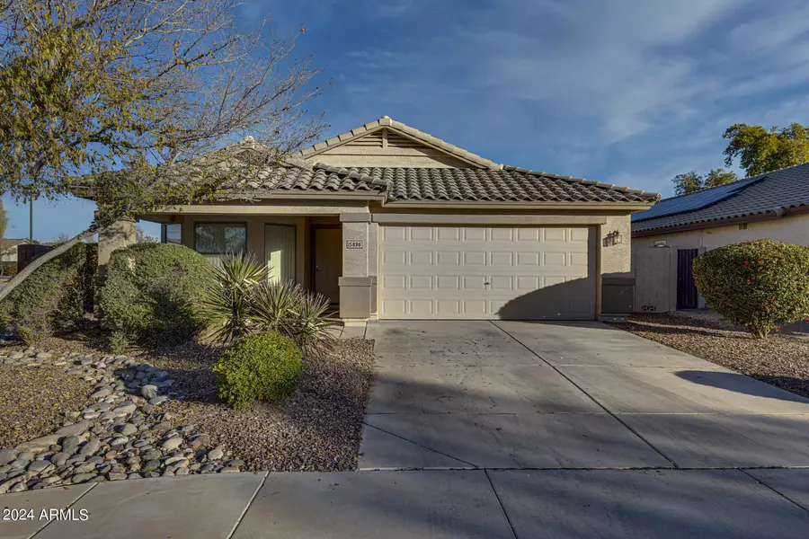 15896 W LINDEN Street, Goodyear, AZ 85338