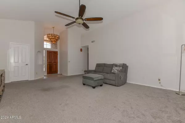 Scottsdale, AZ 85254,5704 E ESTRID Avenue