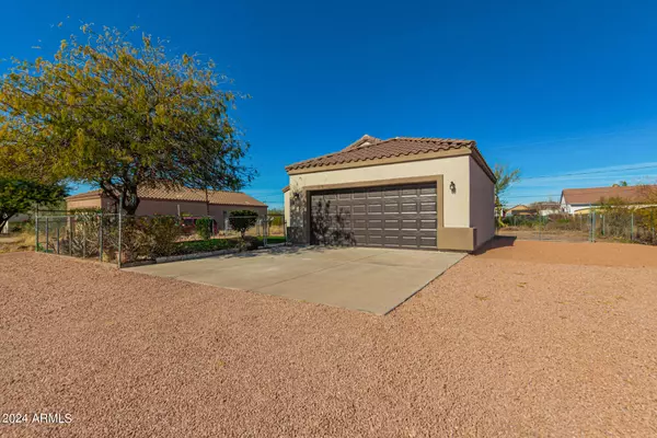 San Tan Valley, AZ 85140,5730 E SHADOW Lane