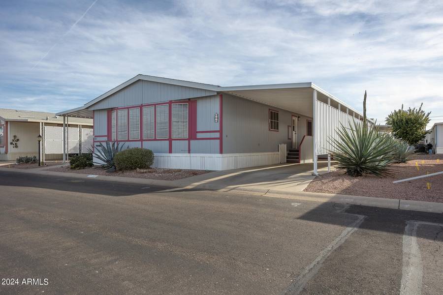 450 W SUNWEST Drive #189, Casa Grande, AZ 85122