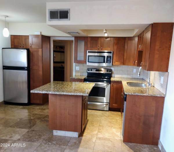 Mesa, AZ 85210,461 W HOLMES Avenue #149