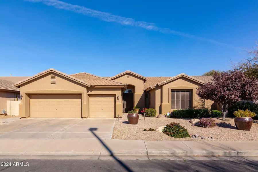 3290 E BRIDGEPORT Parkway, Gilbert, AZ 85295