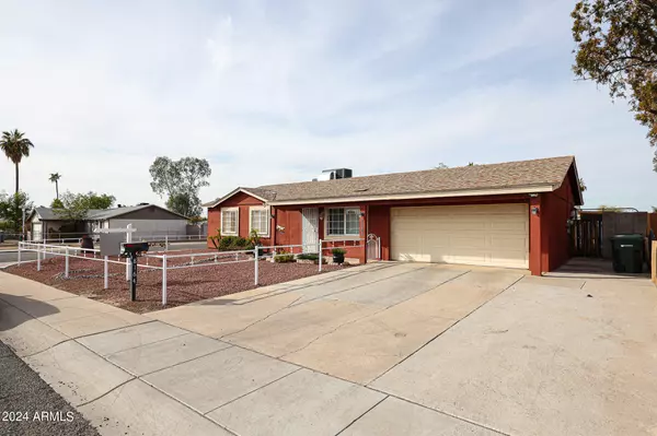 8164 W HIGHLAND Avenue, Phoenix, AZ 85033