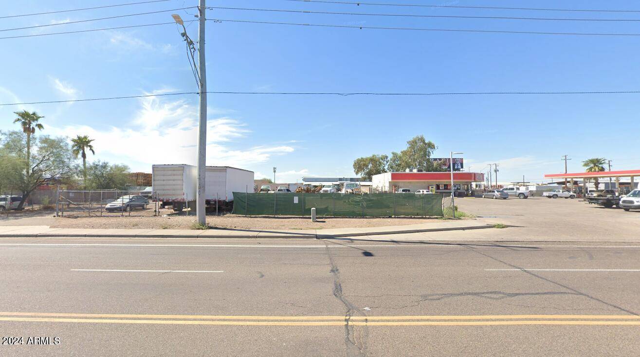 Phoenix, AZ 85009,2830 S 35TH Avenue #-