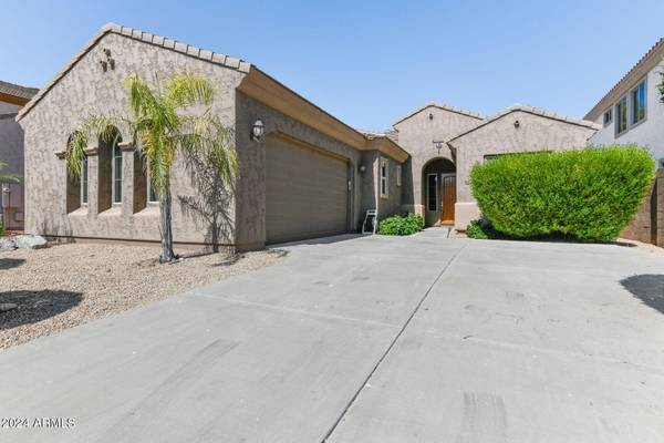 6942 S BLACK HILLS Way, Chandler, AZ 85249