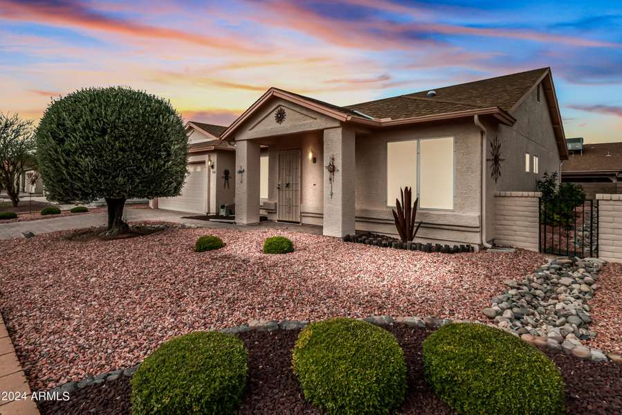 1540 E COUNTY DOWN Drive, Chandler, AZ 85249