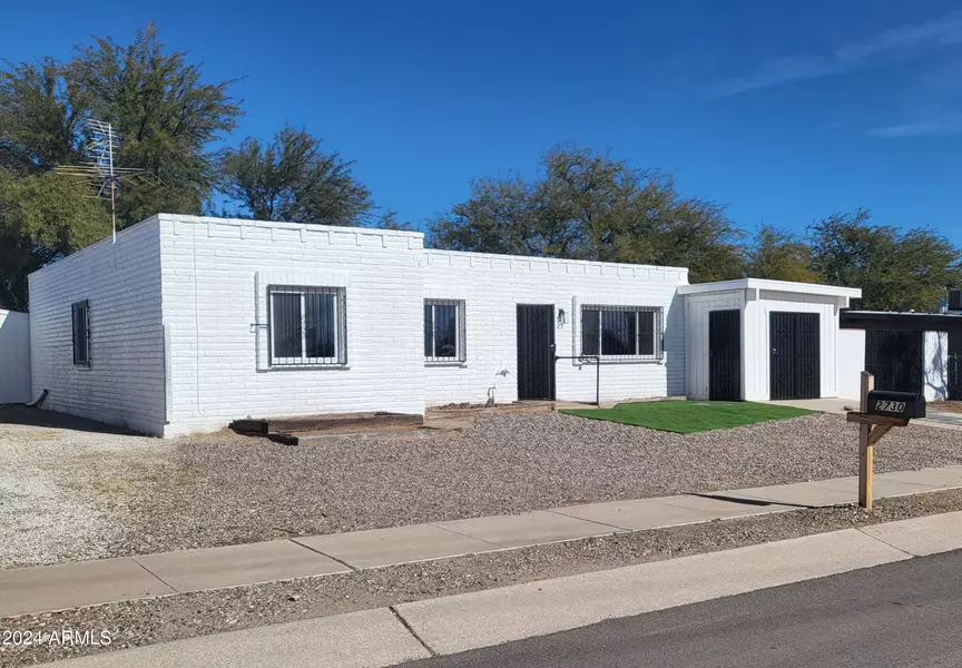 2730 W ALASKA Street, Tucson, AZ 85746