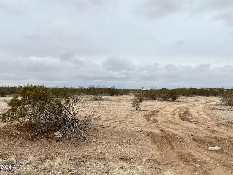 0 W Bays Road #-, Wickenburg, AZ 85390