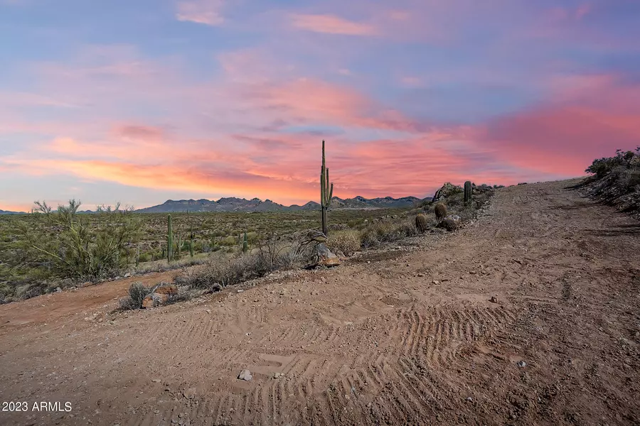 0 E Sagebrush Street #LOT 4, Apache Junction, AZ 85119