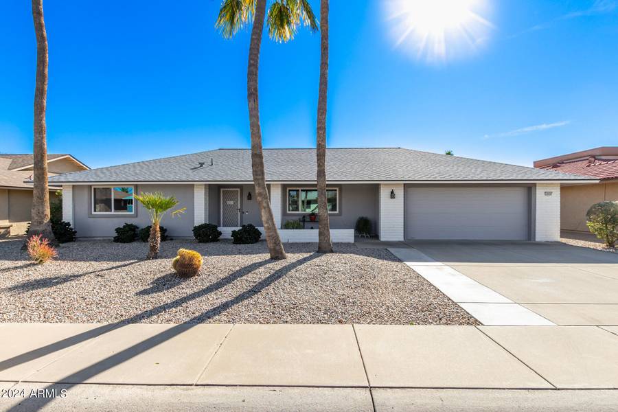 12427 W MORNING DOVE Drive, Sun City West, AZ 85375