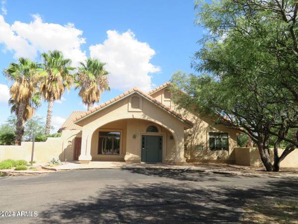 3271 E DESERT STORM --, Hereford, AZ 85615