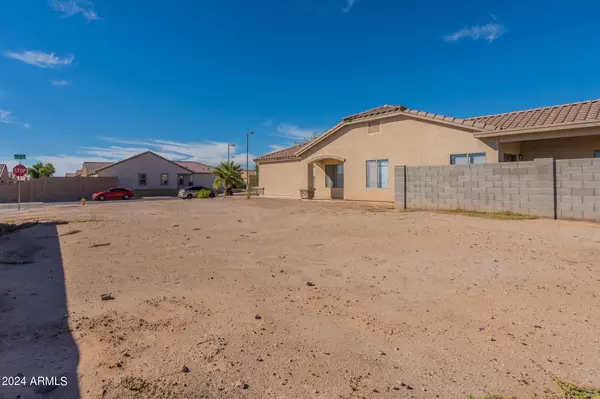Buckeye, AZ 85326,1157 N 6TH Street #67