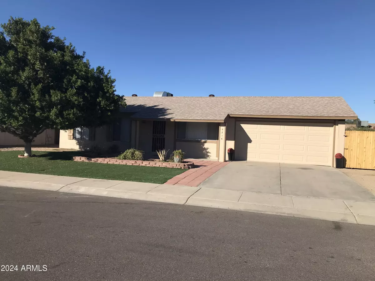 Glendale, AZ 85304,5216 W LUPINE Avenue