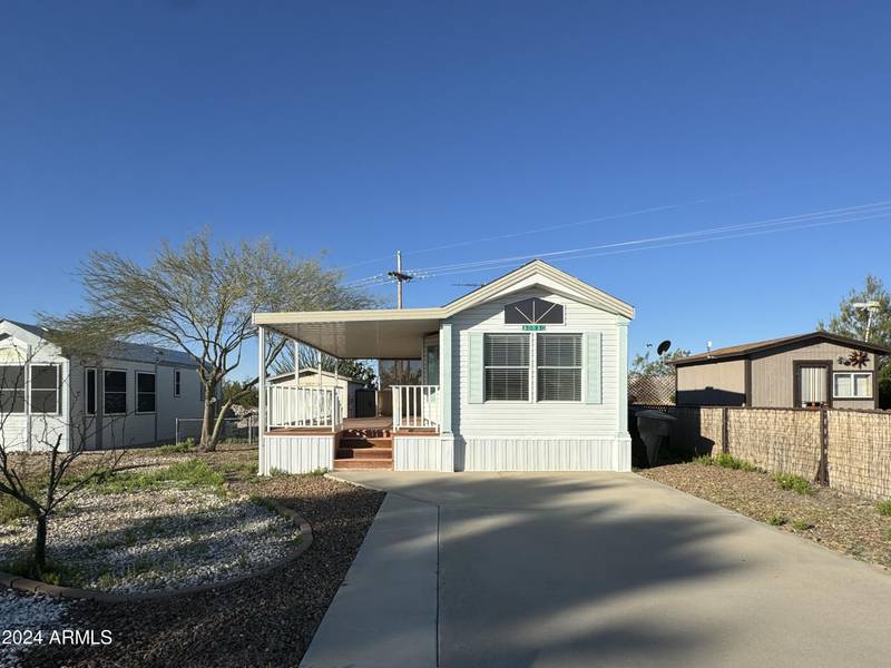 30630 S Burnt Sage Road, Congress, AZ 85332