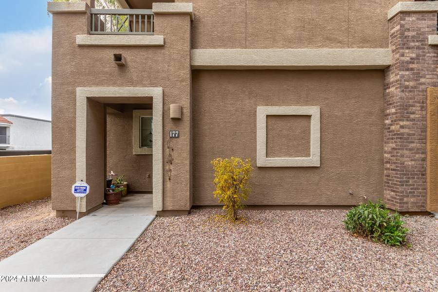 18250 N CAVE CREEK Road #177, Phoenix, AZ 85032