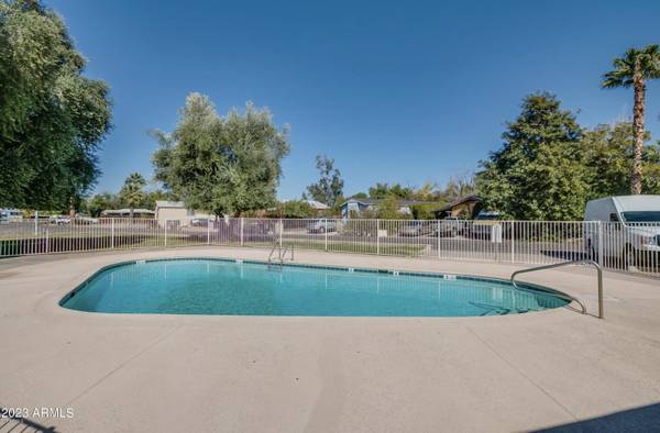 Scottsdale, AZ 85257,7660 E MCKELLIPS Road #70