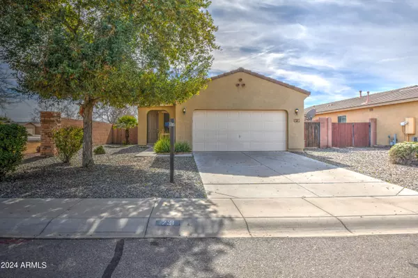 San Tan Valley, AZ 85143,731 W LOVE Road