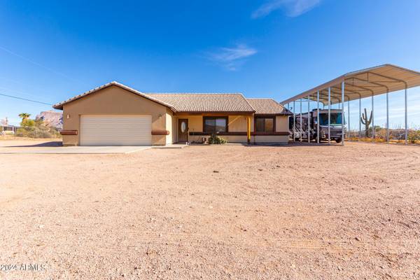 Apache Junction, AZ 85119,2525 E 2ND Avenue