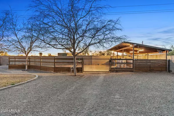 Wittmann, AZ 85361,20240 W HUNTER Drive