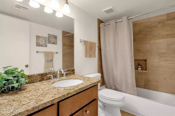 Fountain Hills, AZ 85268,12635 N LA MONTANA Drive #10