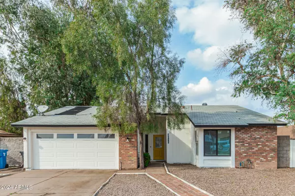 3016 E EL MORO Avenue, Mesa, AZ 85204