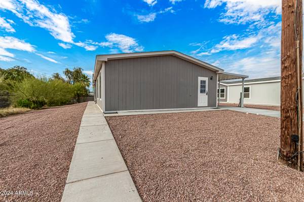 Apache Junction, AZ 85120,1780 S CEDAR Drive