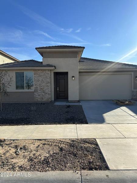 16719 W CAVEDALE Drive, Surprise, AZ 85387