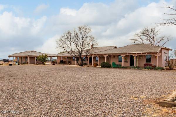 Mcneal, AZ 85617,5235 W Davis Road