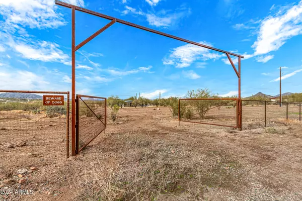 New River, AZ 85087,45446 N 22ND Street #KJHG