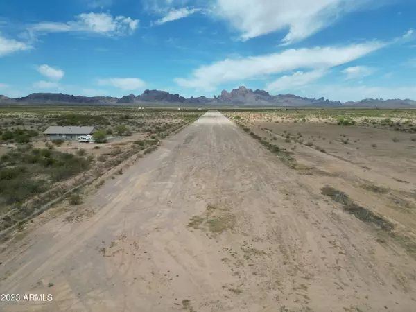 Tonopah, AZ 85354,546 W Sunland Avenue #-