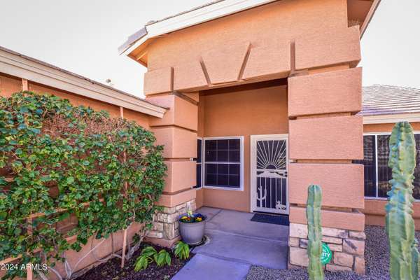 Phoenix, AZ 85042,913 E GARY Lane