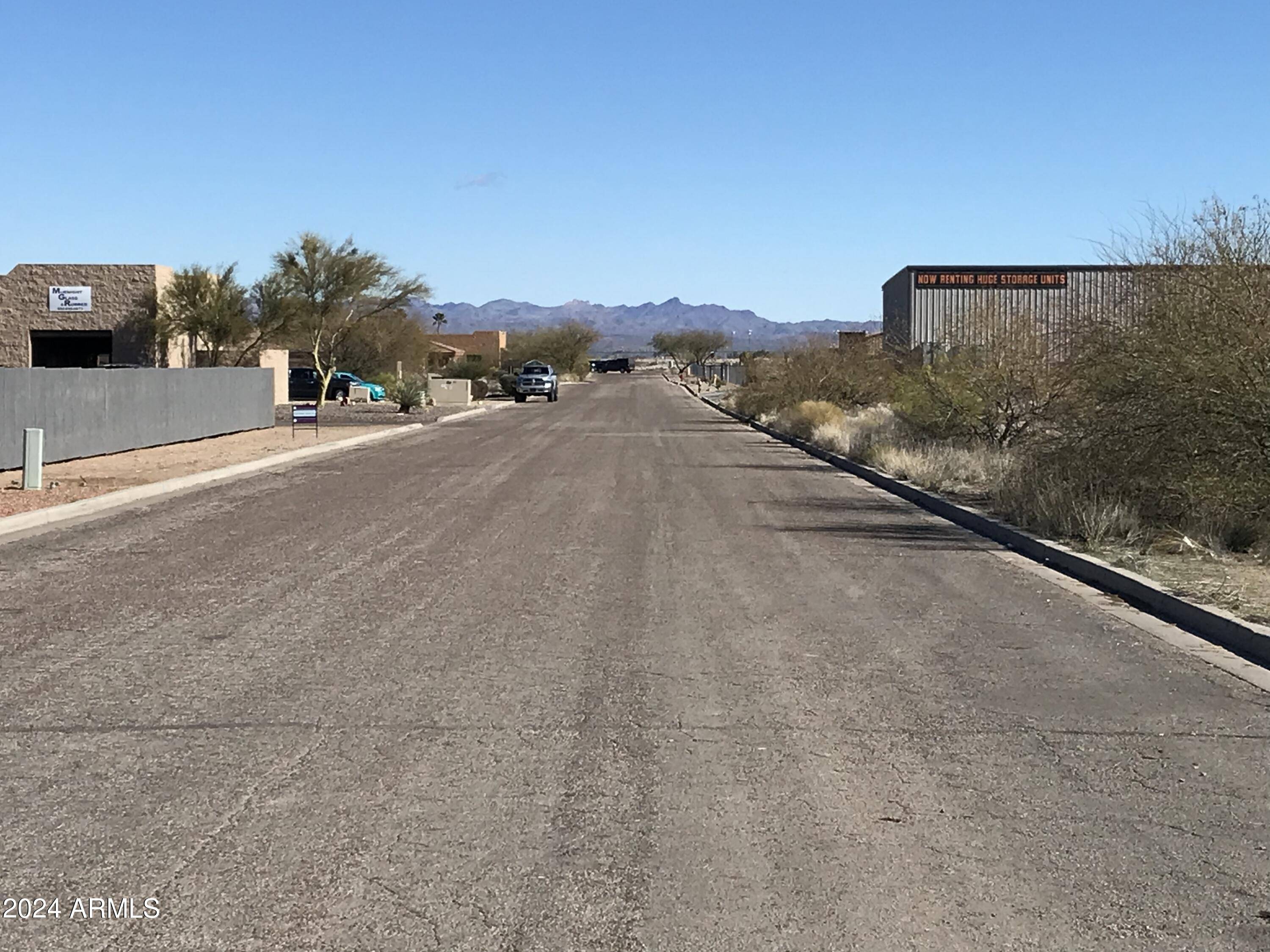 Wickenburg, AZ 85390,0 W Industrial Road #15