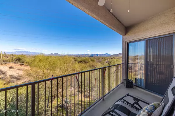 10401 N SAGUARO Boulevard #238, Fountain Hills, AZ 85268