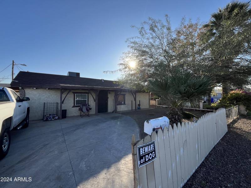 113 S 93RD Avenue, Tolleson, AZ 85353