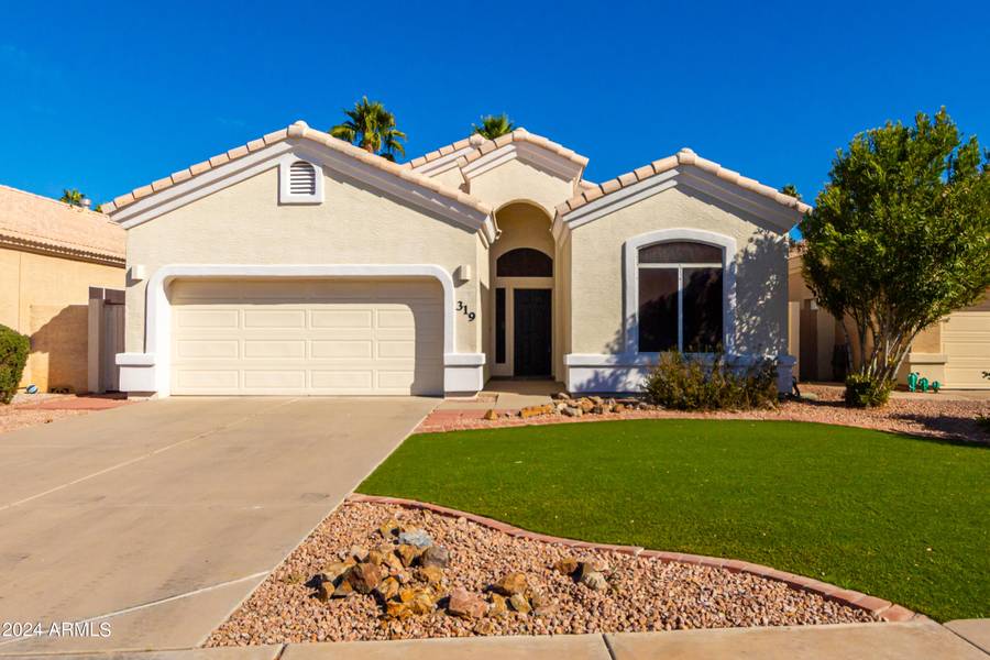 319 S ROCK HARBOR Drive, Gilbert, AZ 85233