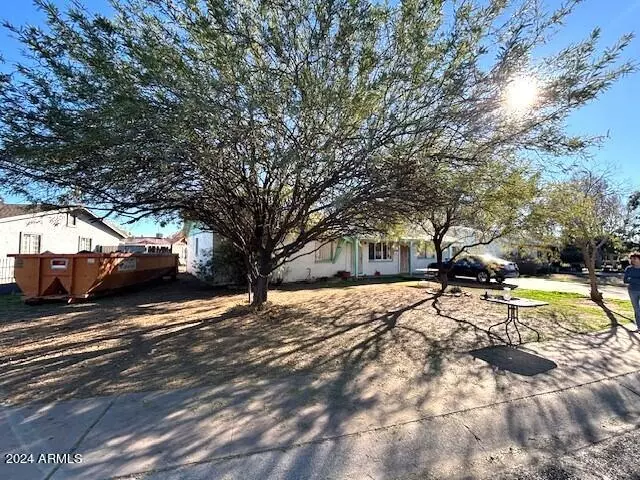 Phoenix, AZ 85019,3601 W FLOWER Street