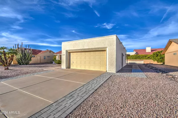 Mesa, AZ 85206,2669 LEISURE WORLD --