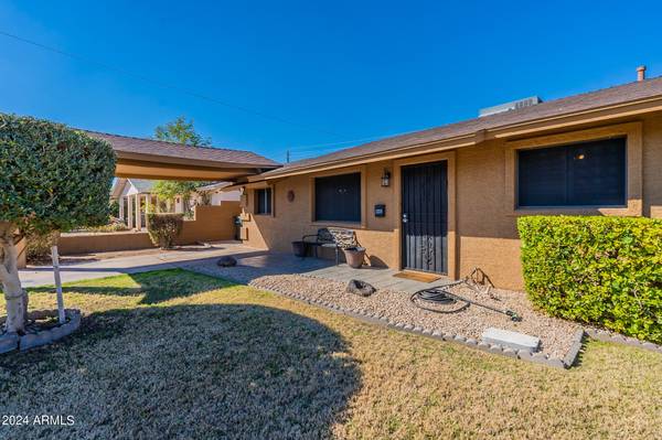 Phoenix, AZ 85041,2228 W PECAN Road