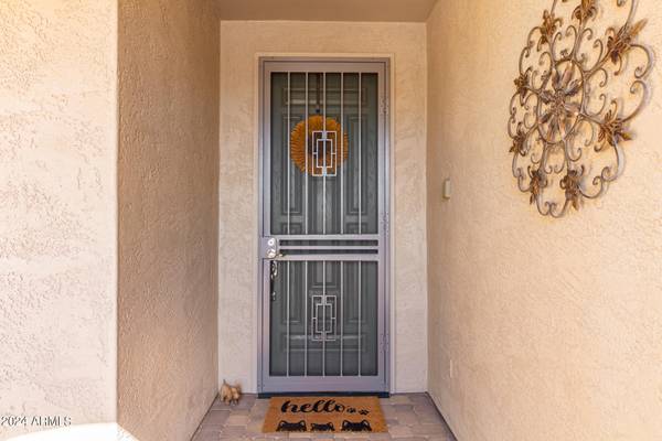 San Tan Valley, AZ 85143,240 W IRONHORSE Lane