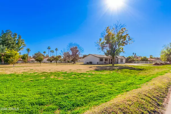 9601 S 157TH Place, Gilbert, AZ 85234