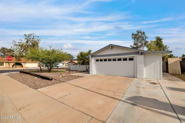 Chandler, AZ 85225,423 W HIGHLAND Street