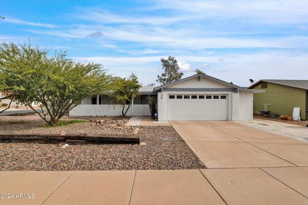 Chandler, AZ 85225,423 W HIGHLAND Street