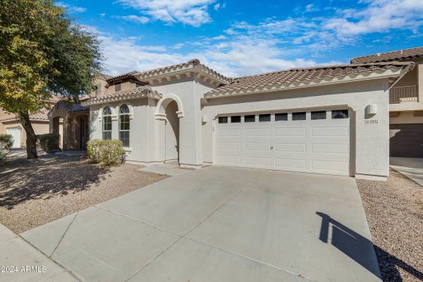 Gilbert, AZ 85297,3942 E CLAXTON Avenue